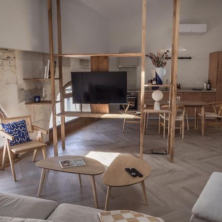 Апартаменты Le Nid Bleu Duplex En Plein Centre Кастр Экстерьер фото